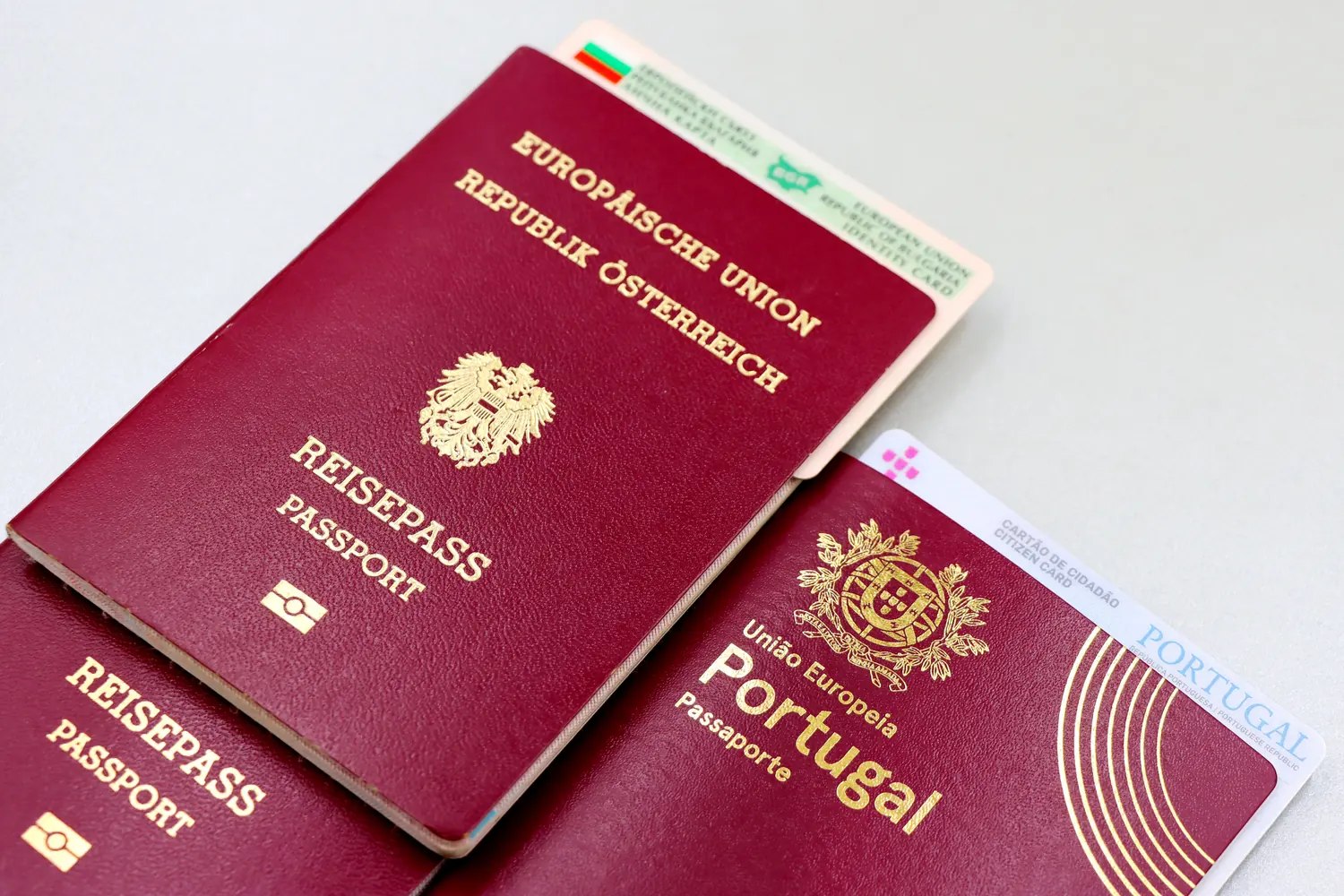 Passports and an identity card from several European countries